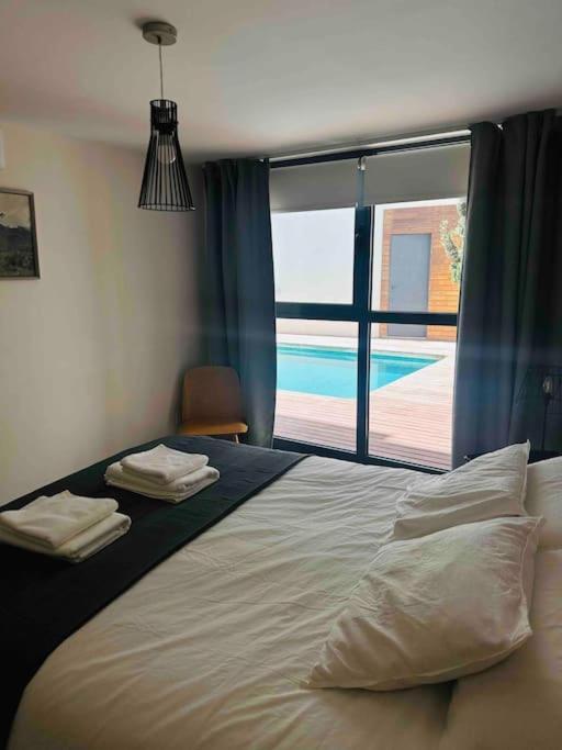 Apartamento Guadalquivir Appartement Sevilla Buitenkant foto